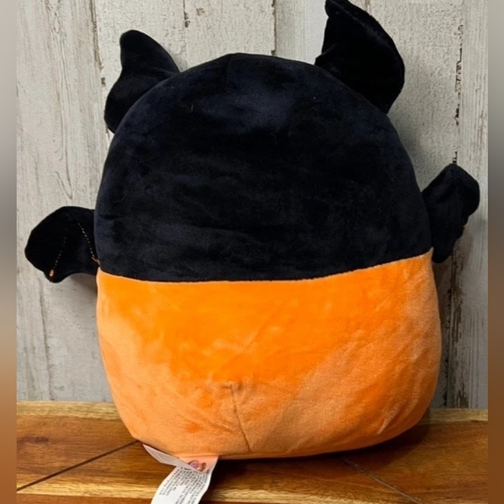 Squishmallows 10" Emily the Bat Halloween Plush 2020 - Picture 2 of 4